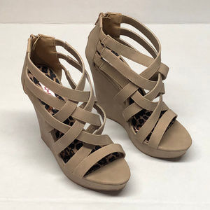 Qupid wedge heeled shoes
